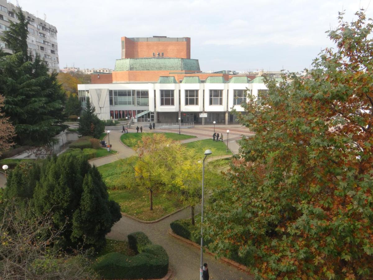 Luxury Versailles Apartments Center Opera Burgas Bagian luar foto